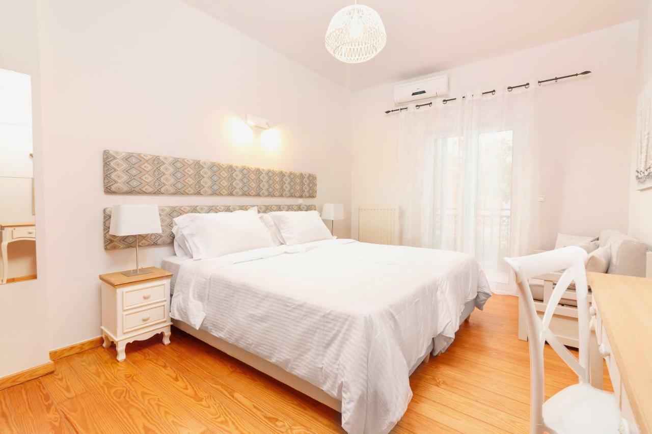 Charming And Comfy House Lejlighed Agia Marina Eksteriør billede